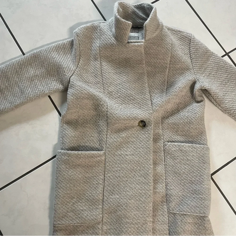 Banana Republic Light Gray Wool Blend Coat - Picture 3 of 7